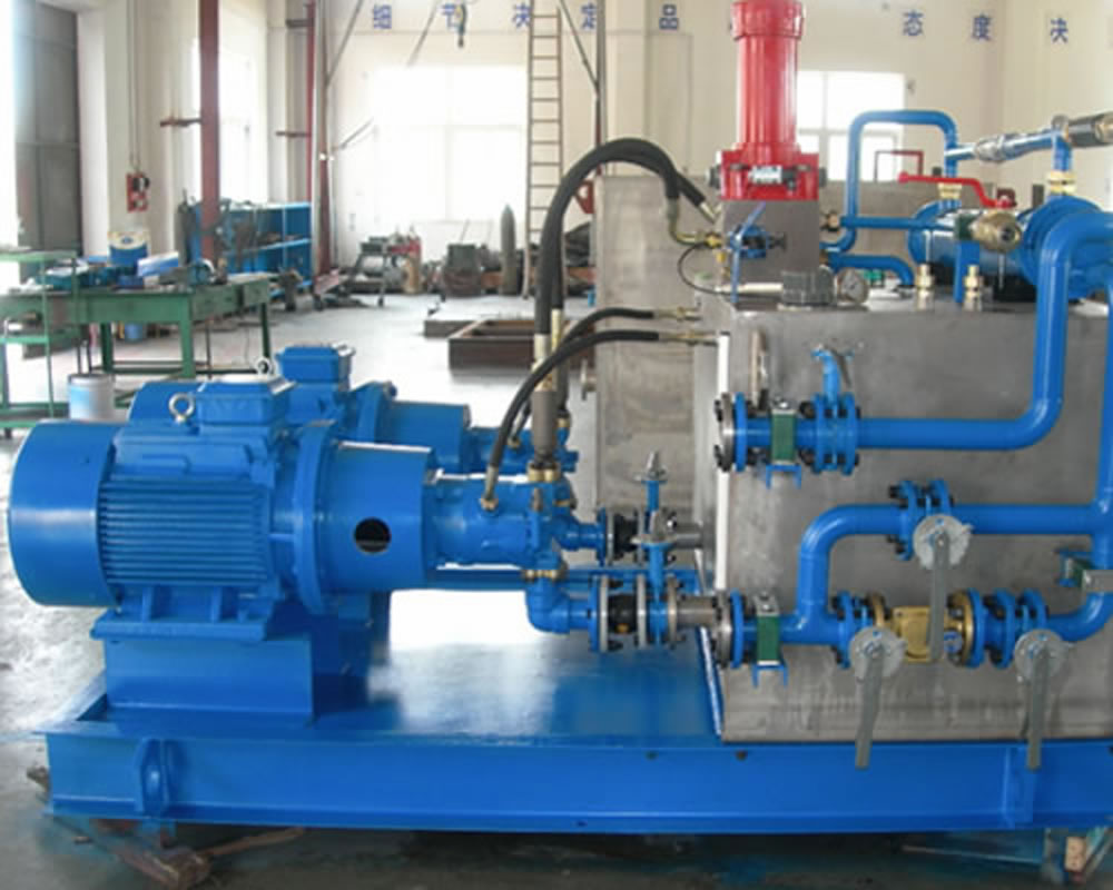 Hydraulic system of disc pouring machine