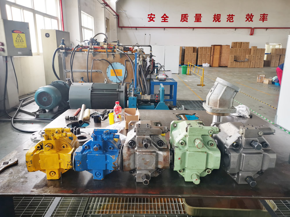 Hydraulic pump maintenance