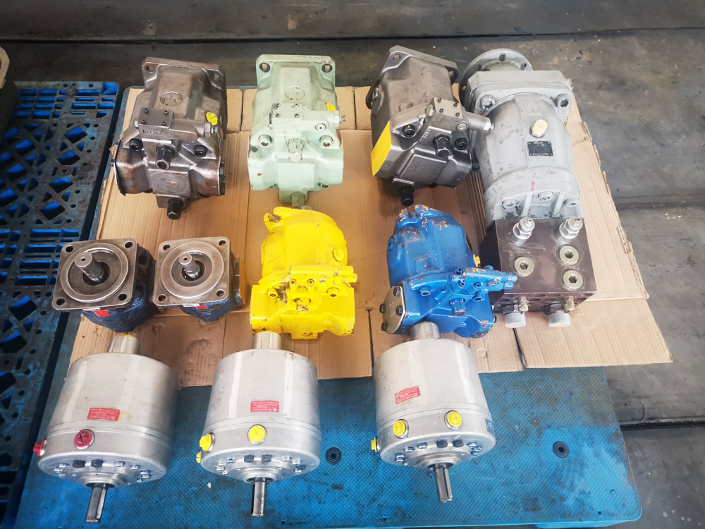 Hydraulic pump maintenance