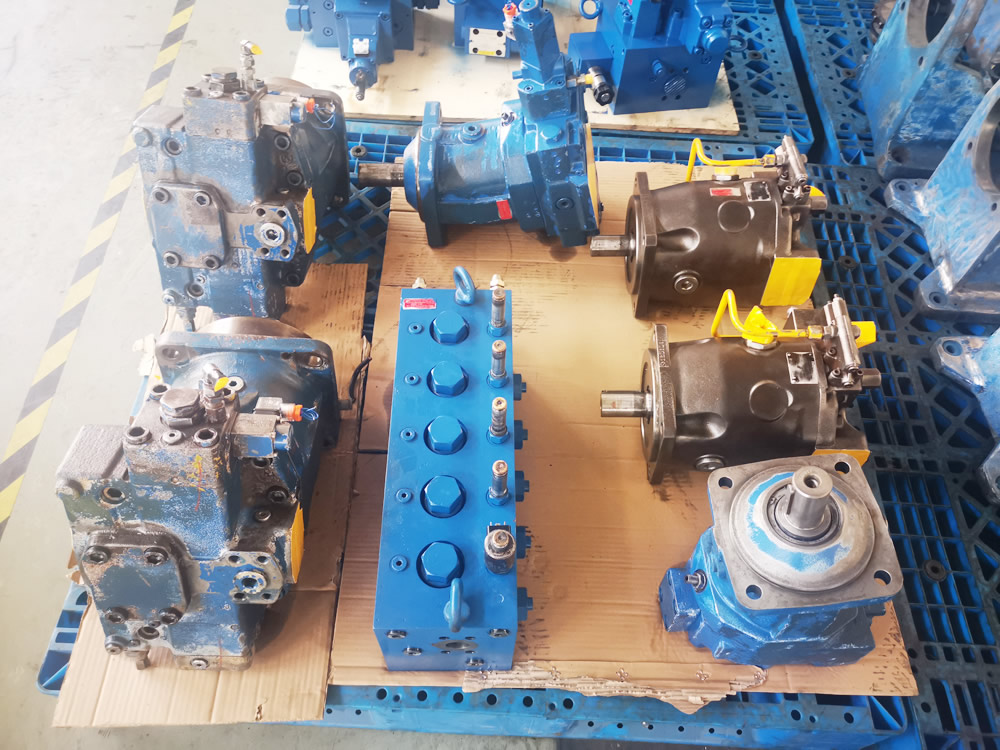 Hydraulic pump maintenance